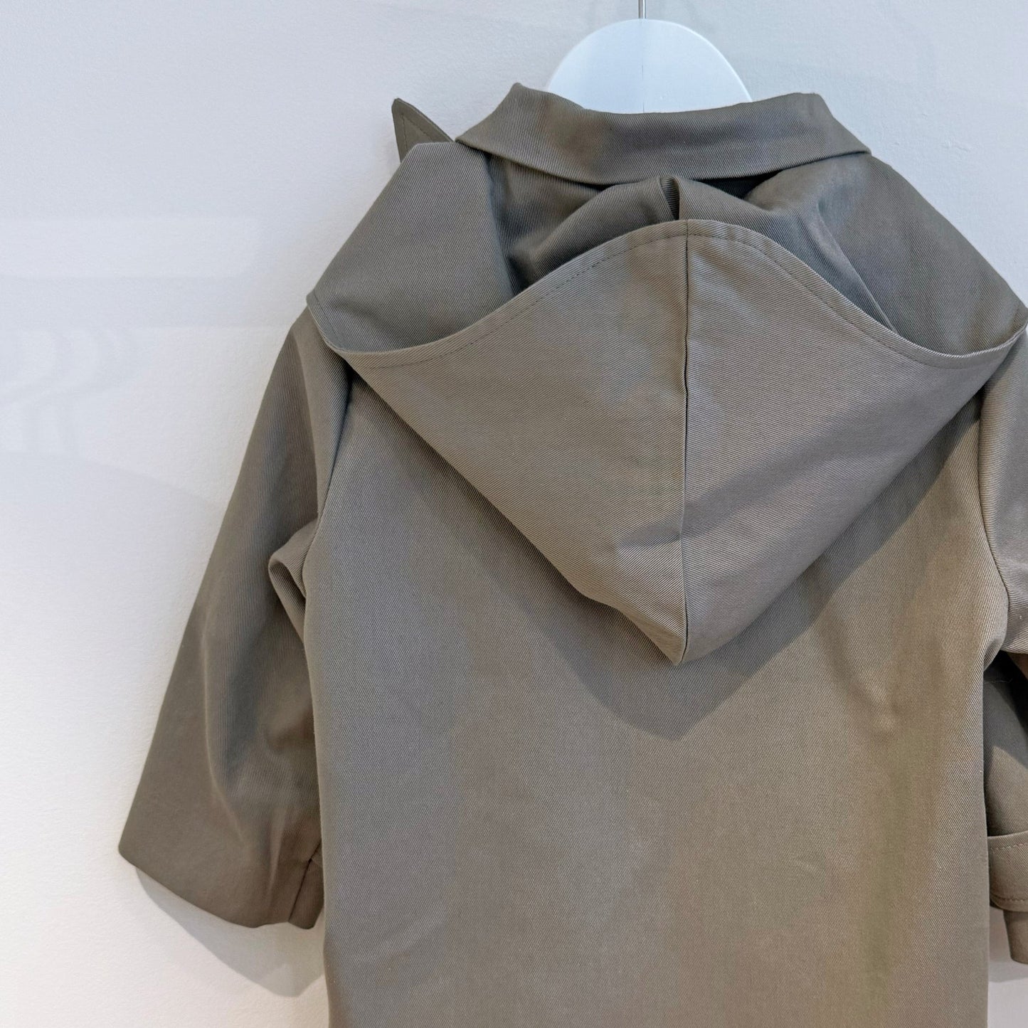 Gabardina topo