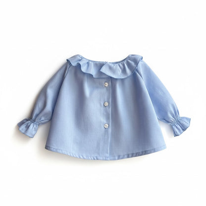 Blusa cuello corazón azul