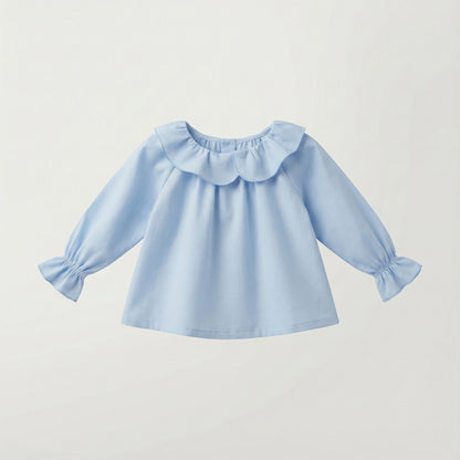 Blusa cuello corazón azul