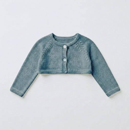 Chaqueta perlé corta azul piedra