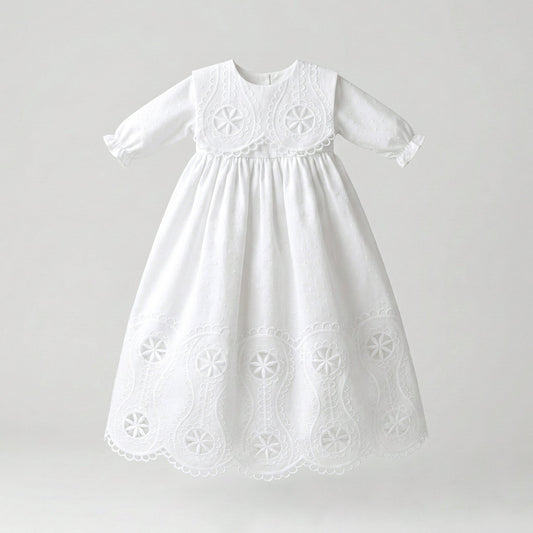 Faldón plumeti bordado manga larga