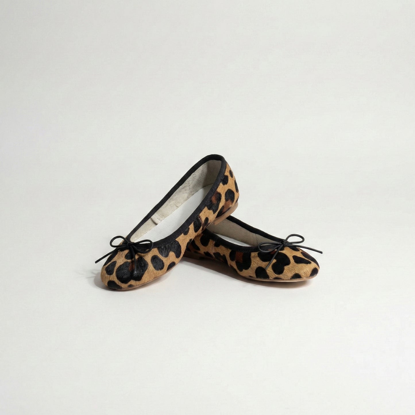 Manoletinas leopardo negro